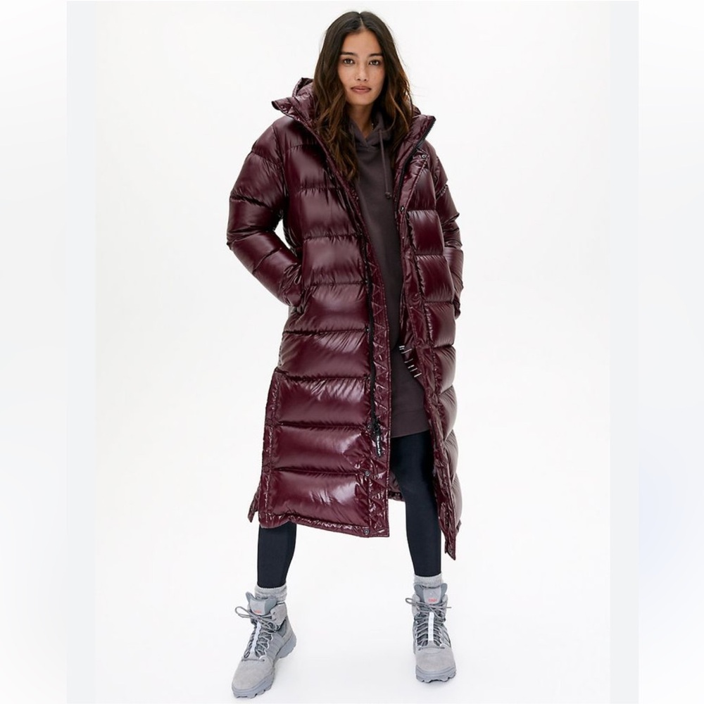 Aritzia Super Puff Long in Maroon High Gloss